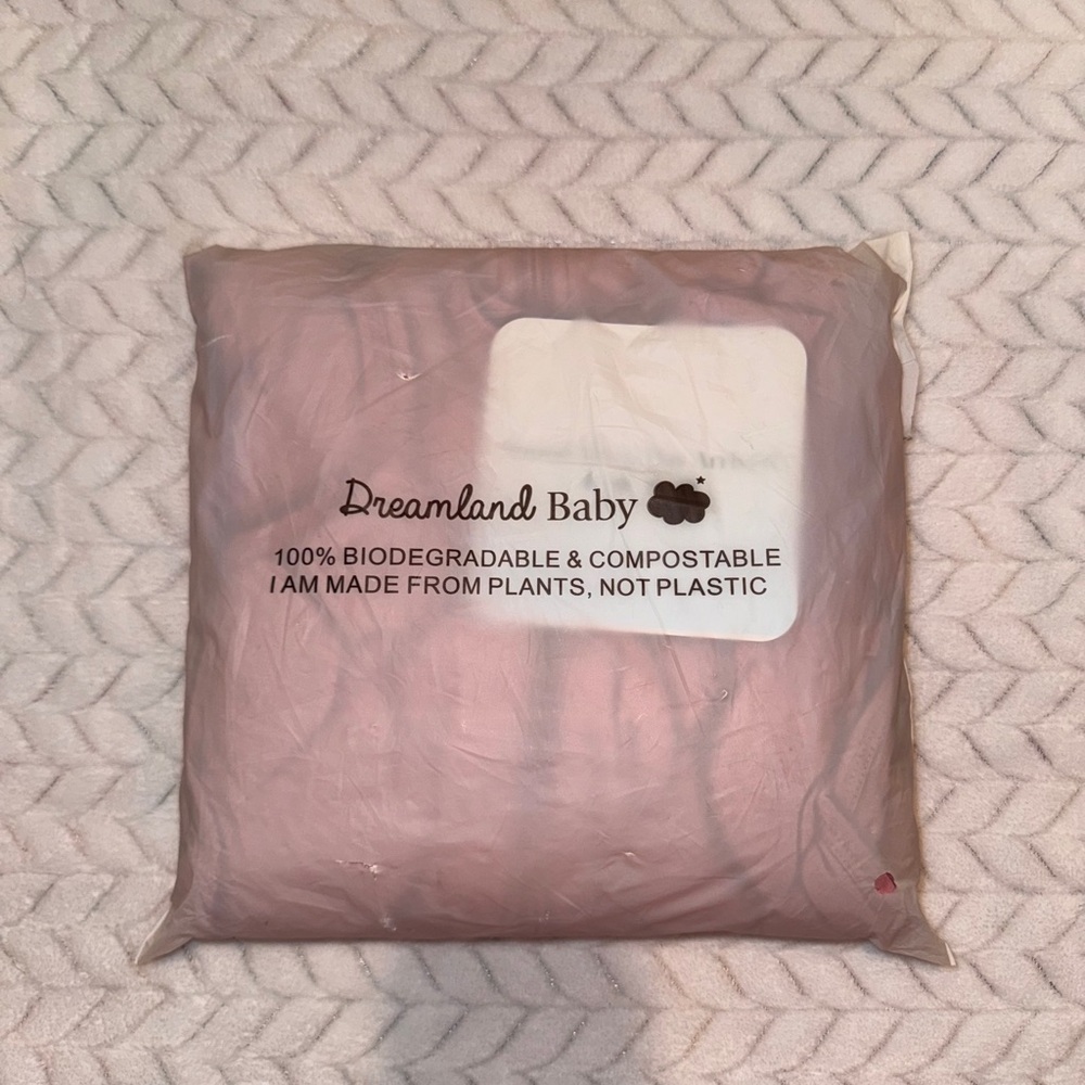 New in package Dreamland sleep sack.